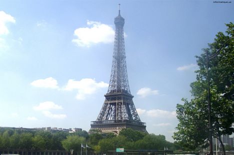 fond ecran de la Tour Eiffel